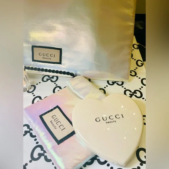 Gucci Beauty Flora Pouch/Makeup Zipped Bag Pearl Bundle - Picture 4 of 15